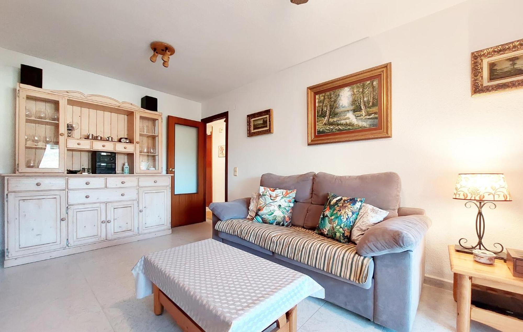 Cozy In With Kitchen *